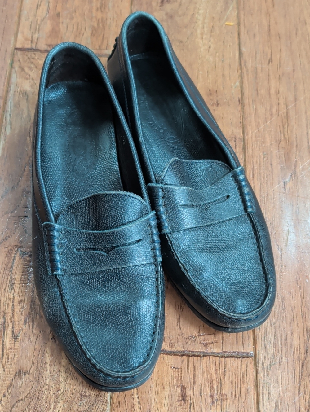 Tods Classic Black Leather Penny Driving Loafers